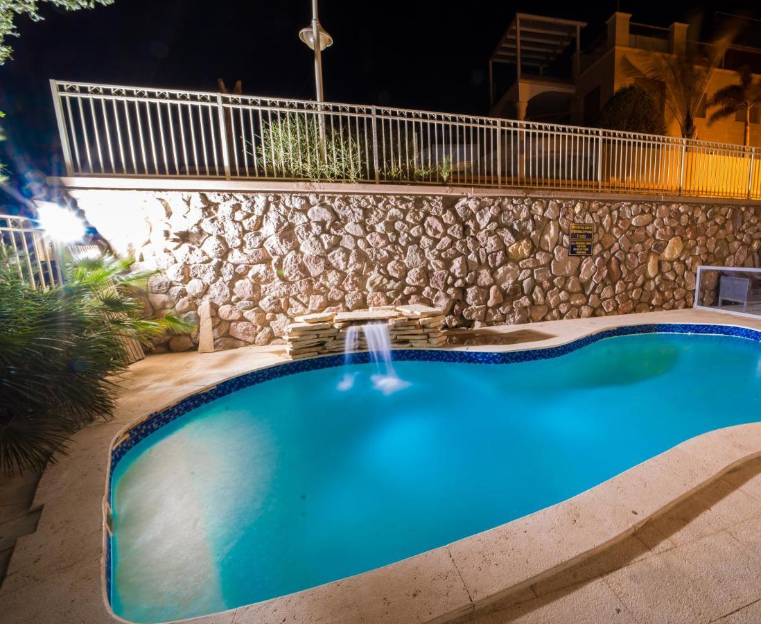 Yalarent Oasis Garden With Private Pool Apartman Eilat Kültér fotó