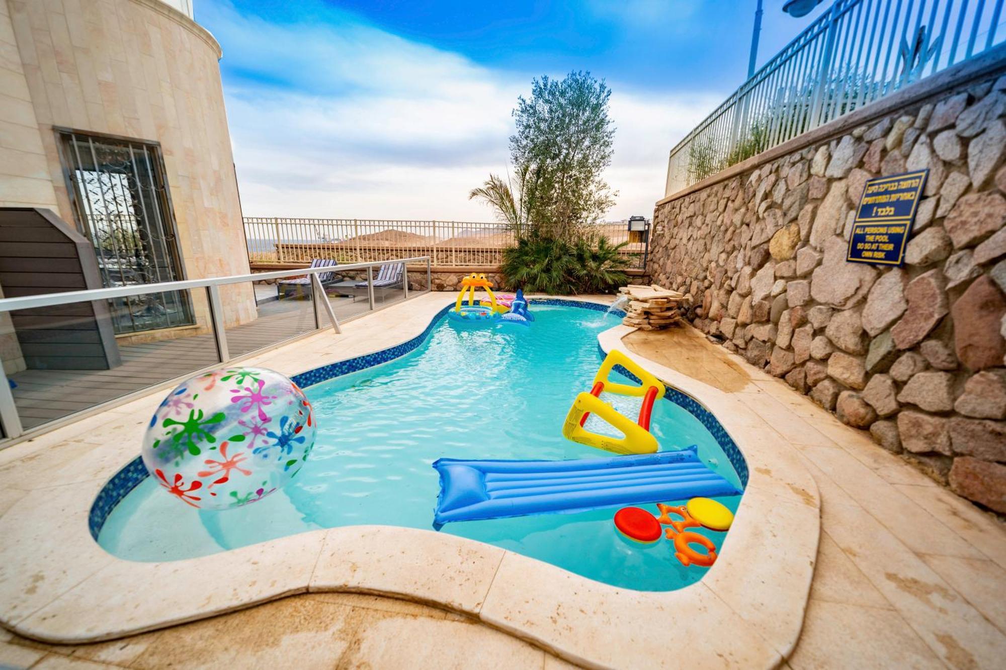 Yalarent Oasis Garden With Private Pool Apartman Eilat Kültér fotó